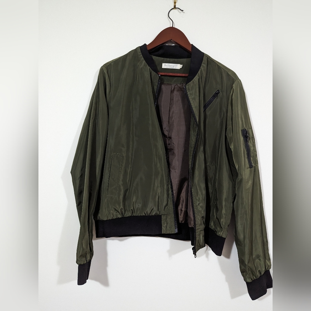 Green Bomber Jacket s:XL (fits like a L)